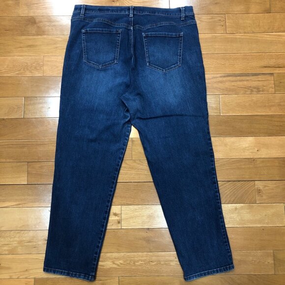 Gloria Vanderbilt Amanda Straight Leg Blue Jeans Size 16W - Picture 2 of 6